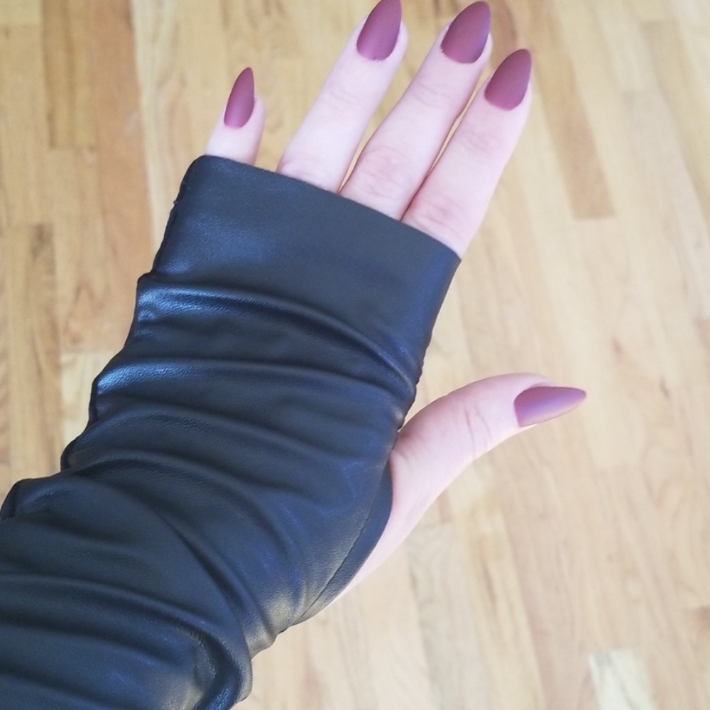 Handmade Faux Leather Fingerless Gloves🖤 - Picture 1 of 5
